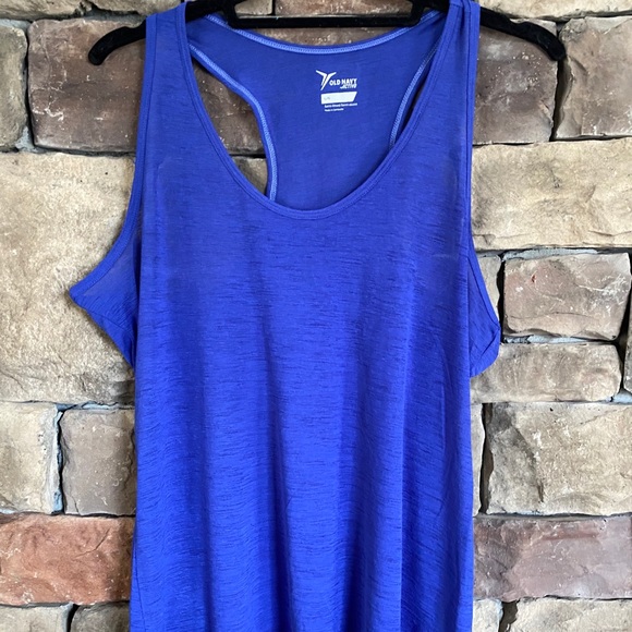 Old Navy Tops - Old Navy athletic tank top